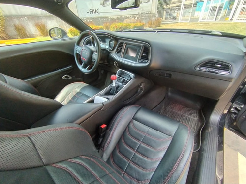 Imagen 10 de 13 de Dodge Challenger Rt