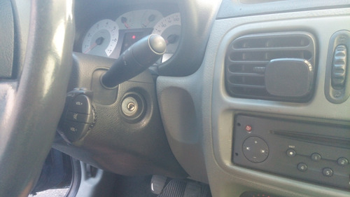 Renault Clio Sedan 2007 1.0 16v Privilège Hi-flex 4p