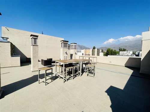 Departamento Venta Gran Jardín Y Quincho La Dehesa Newland