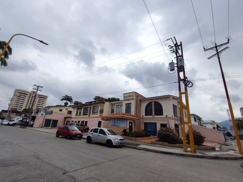 Imagen 2 de 4 de Venta Centro Comercial En La Urb Camoruco Valencia. Código 188738