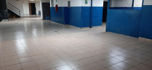 Imagen 20 de 28 de Ls Vende Local Comercial La Candelaria 23-8874