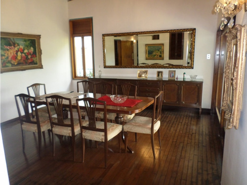 Casa En Venta En Lomas Del Mirador Caracas