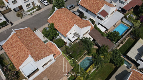 Casa En Condominio Venta De 5 Dorm. En La Reina Alta