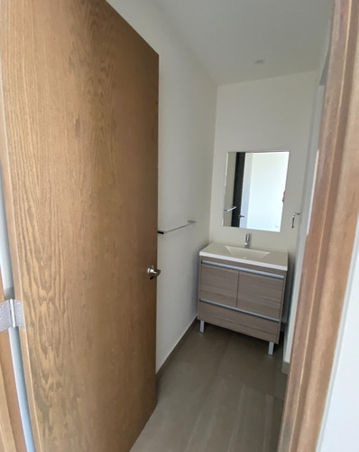 Imagen 6 de 30 de Departamento En Venta, Valle Poniente