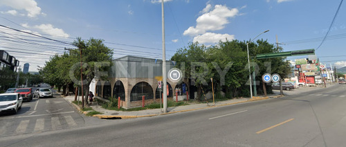 Terreno Comercial En Renta En Esquina San Pedro Garza Garcia, Nl