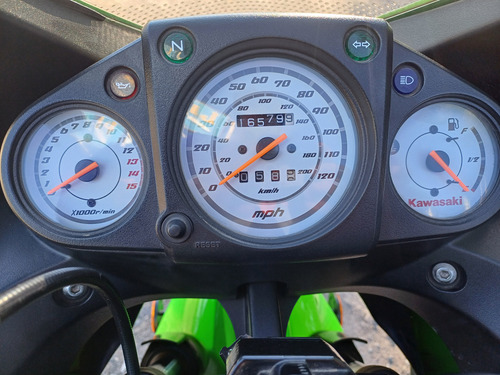 Kawasaki Ninja 250 2011
