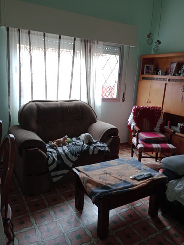 Casa Padron Unico 2 Dorm- 2 Baños Y Gg Para Entrar Se Acepta Permuta Como Parte De Pago