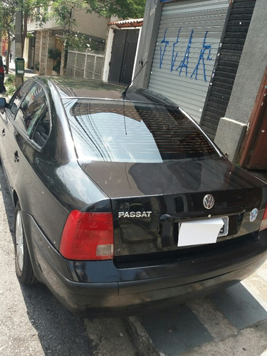 Volkswagen Passat 1.8 Turbo 4p 2000