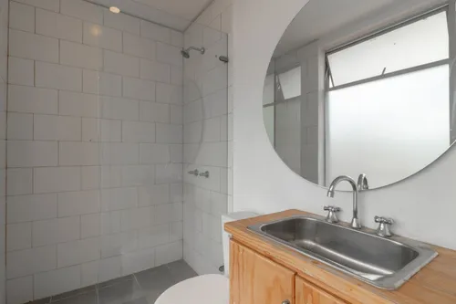 Apartamento En Venta En La Soledad. Cod V16291