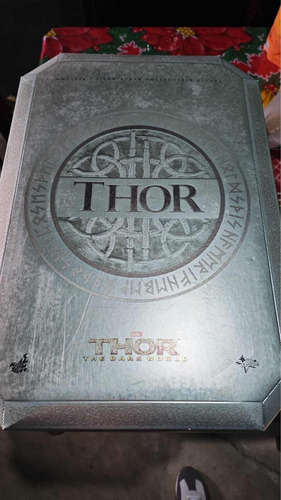 Hot Toys Thor The Dark World Completo Con Detalle