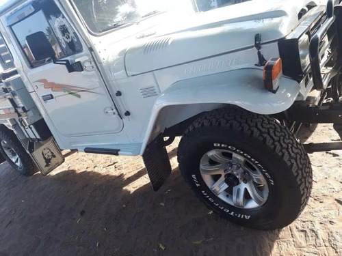 Pneu 285/65-18 Bf Ko All Terrain Recapados C/ Faixa Índice De Velocidade L