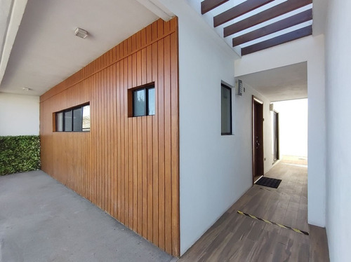 Casa En Venta En Carlos Pacheco 7, Ensenada, B.c.