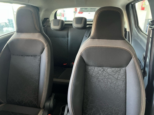 Fiat Mobi 1.0 EVO FLEX TREKKING MANUAL