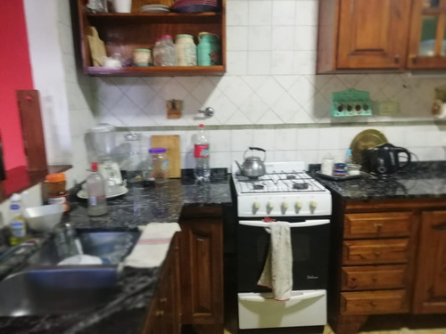Imagen 6 de 10 de Casa 4 Ambientes En Luis Guillón
