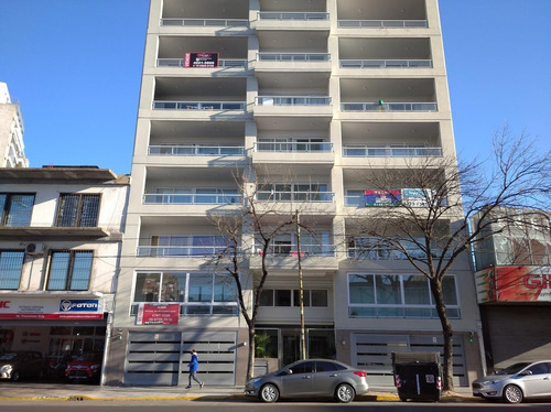 Departamento De 3 Ambientes En Nuevo Emprendimiento - Balcon - Cochera - Parque Chas