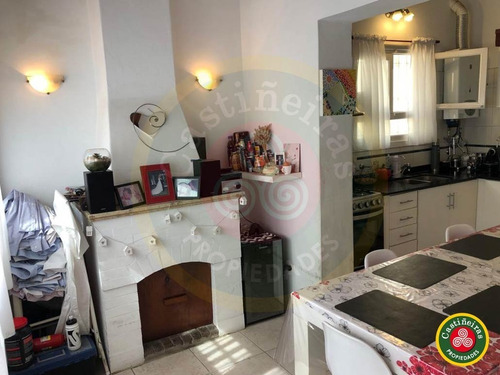 Venta Chalet - Reciclado A Nuevo - 2 Dormitorios - Entrada De Auto - Venta Condicionada !! Permuta !