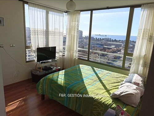 Imagen 11 de 29 de Departamento, Valparaiso, Vista Al Mar, Soleado. 3d/2b/1e.