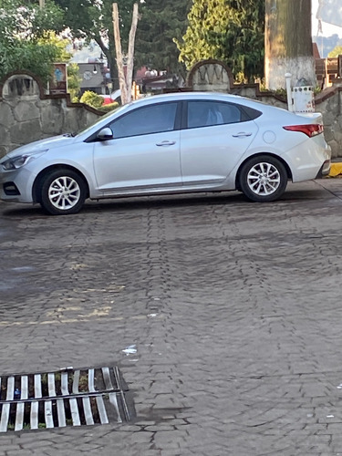 Hyundai Accent 1.6 Sedan Gl MID AUT