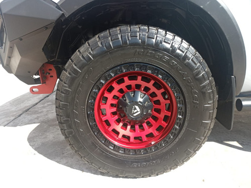 Nissan Frontier 4.0 Pro-4x V6 4x4 At