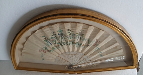 Antigua Abaniquera Colección Abanico Nacarado Pintado A Mano (Usado)