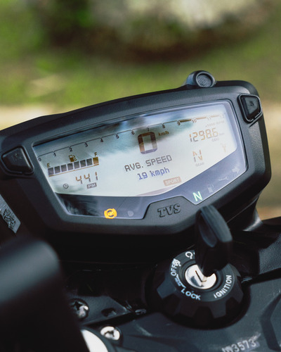 Tvs Apache Rtr 200 4v