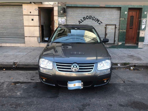 Volkswagen Bora 1.8 Highline T Tiptronic Cuero 2013