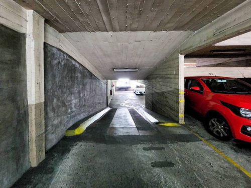 Imagen 4 de 7 de Venta De Cochera En Belgrano