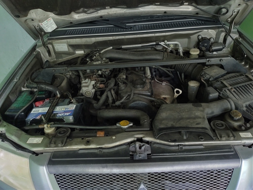 Imagem 2 de 10 de Mitsubishi Pajero Tr4 2006 2.0 Aut. 5p