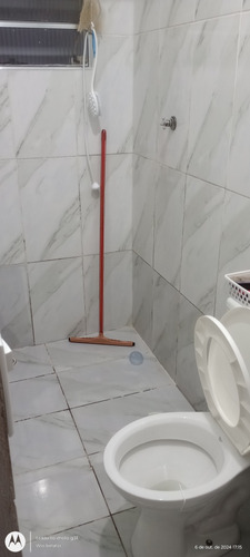 Sobrado 3 Andares Com Garagem