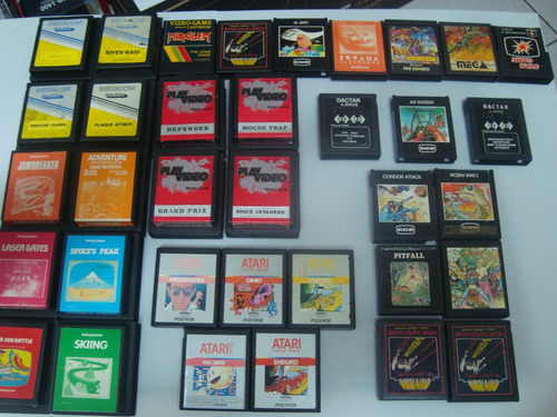 2 Cartuchos Com 8 Jogos Atari (Usado)