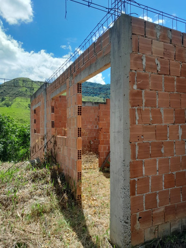 Oportunidade Única,terreno No Bairro Sabugo Em Paracambi