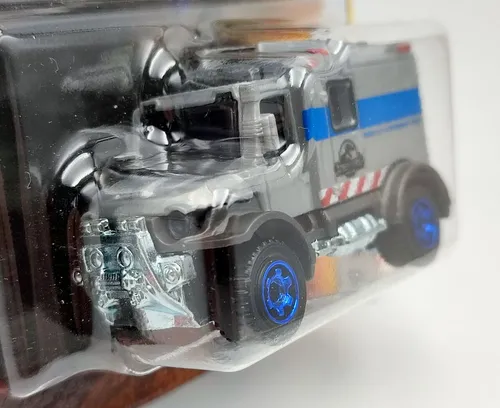 Matchbox Jurassic World 4x4 Scrambulance 1:64 Hbh08