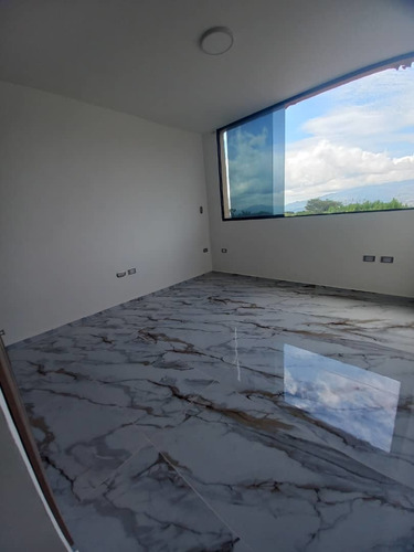 Imagen 4 de 20 de Venta De Apartamento En Buenaventura. Adlz
