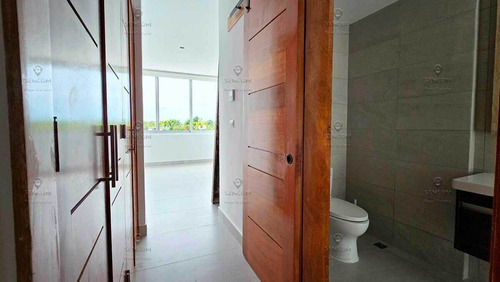 Lujosa Villa Con Vista A La Marina Y Amarre Privado En Ocean 21 Cap Cana