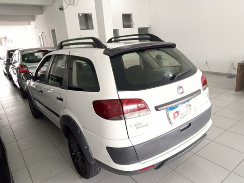 Imagem 6 de 6 de Fiat Palio Weekend 2012 1.6 16v Trekking Flex 5p