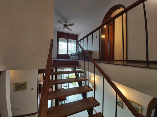 Imagen 21 de 27 de Venta Casa 500mt2 4h+est+serv /5b+serv /4p El Cafetal