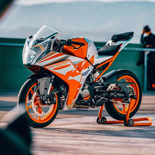 Imagen 6 de 16 de Ktm Rc 200 2023 Moto 0km Financiación A Tasa 0 Urquiza Motos
