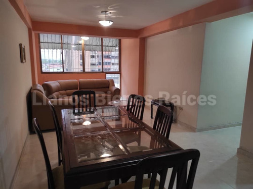 Imagen 6 de 14 de Apartamento Venta Av Aragua Urb El Centro 2 Cuadra Cc Mcay P