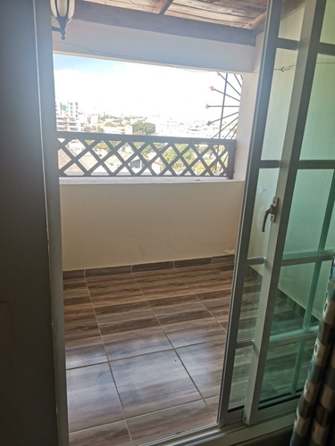 C&j Inmobiliaria Vende Hermoso Penthouse En Alma Rosa