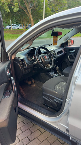 Fiat Toro 1.8 Endurance 16v Flex 4x2 Aut. 4p