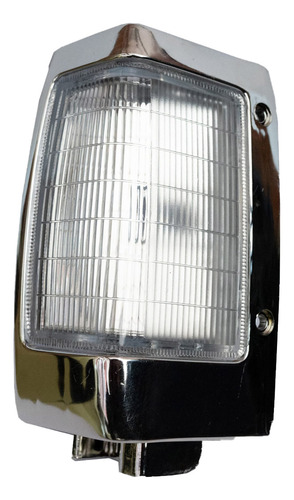 Farol Punta Derecho Cromado Para Nissan 720 1.6 1980 1983