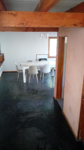 Complejo De Cabañas En Venta - 5 Dormitorios 4 Baños - 610mts2 - Villa La Angostura