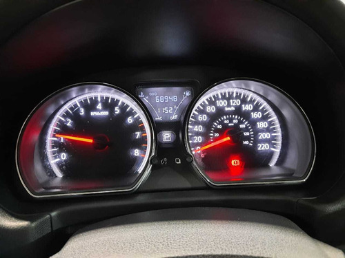 Nissan Versa 1.6 16v Flexstart Unique 4p Xtronic