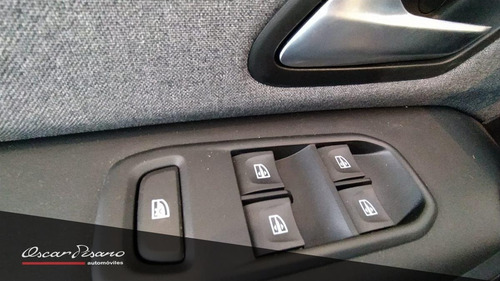 Imagen 12 de 25 de Renault Duster Intens Mt 1.6 2023 0km