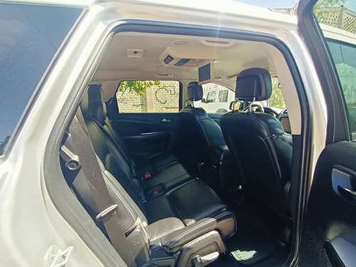 Dodge Journey 2.4 Sxt 7 Pas At