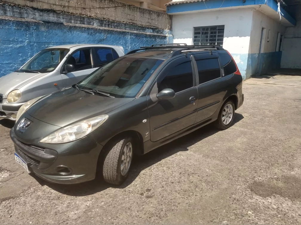 Peugeot 207 SW 1.4 Xr Sport Flex 5p