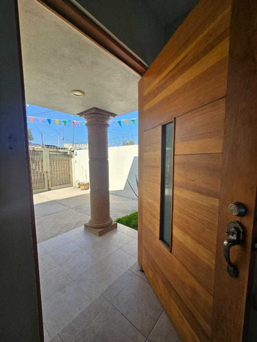 Hermosa Casa En Venta