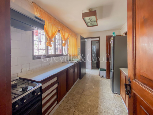 Se Vende Casa 300m2, La Serena (106019)