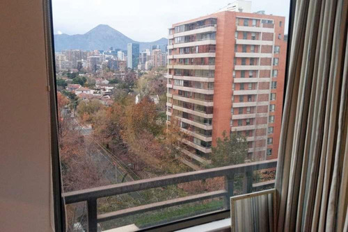 Venta Depto Las Condes, M. Manquehue Y Esc Militar