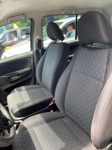 Volkswagen Suran 1.6 Comfortline